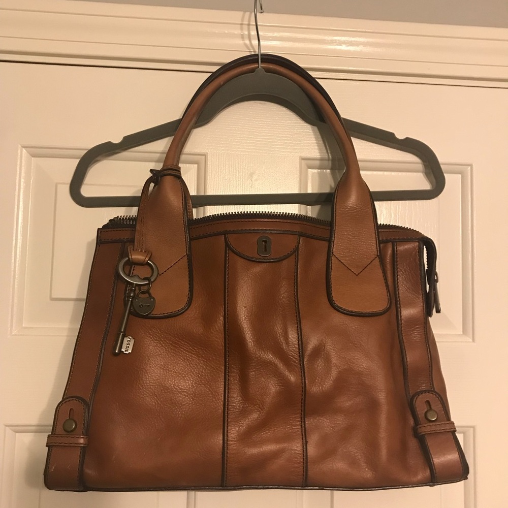Fossil leather hand bag